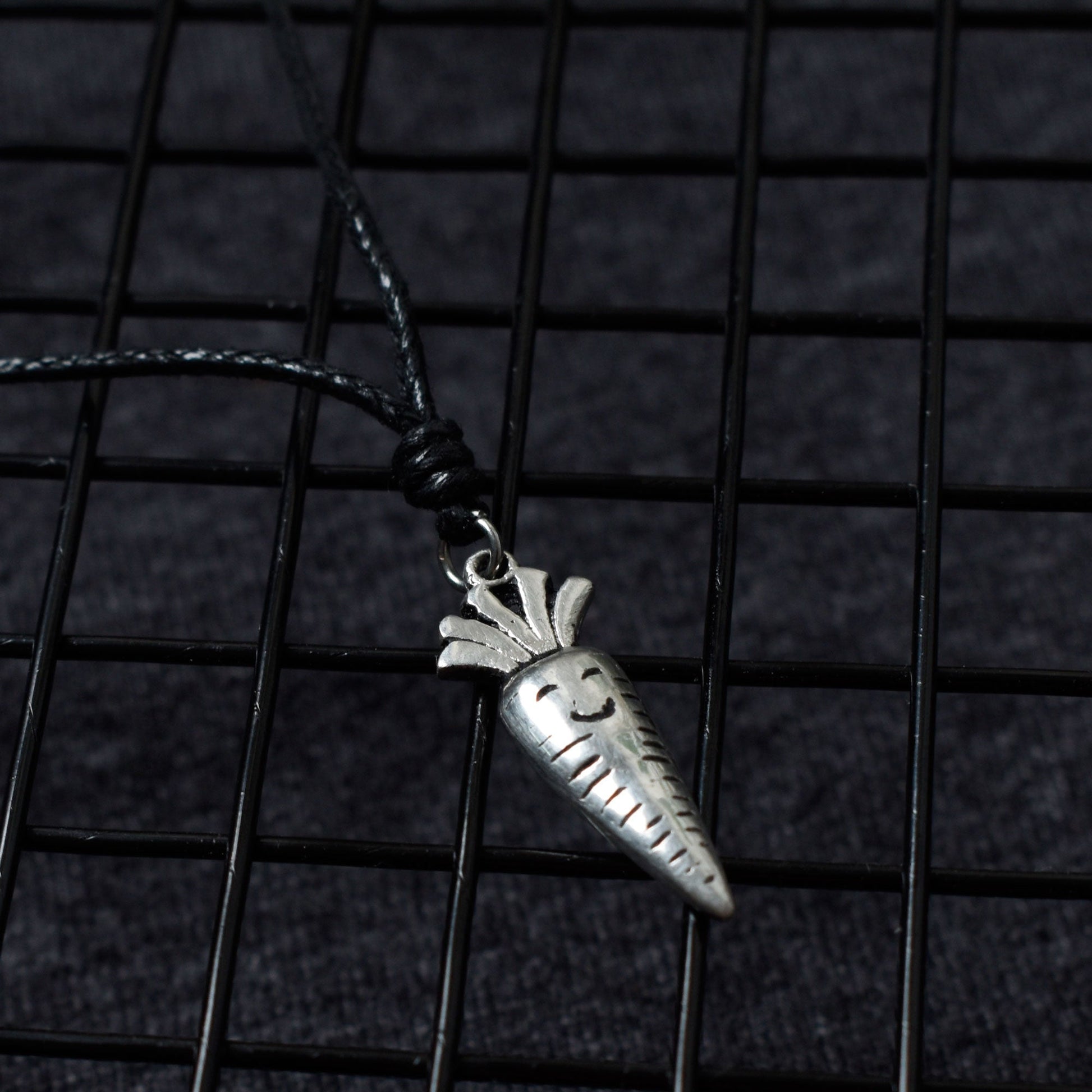 Carrot Charm main image 0